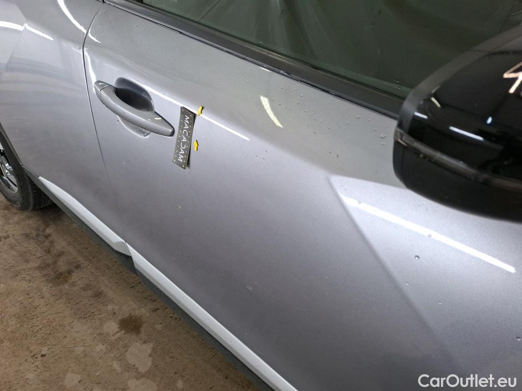  Peugeot  2008  Allure Pack 1.5 HDi 130CV BVA8 E6d #25