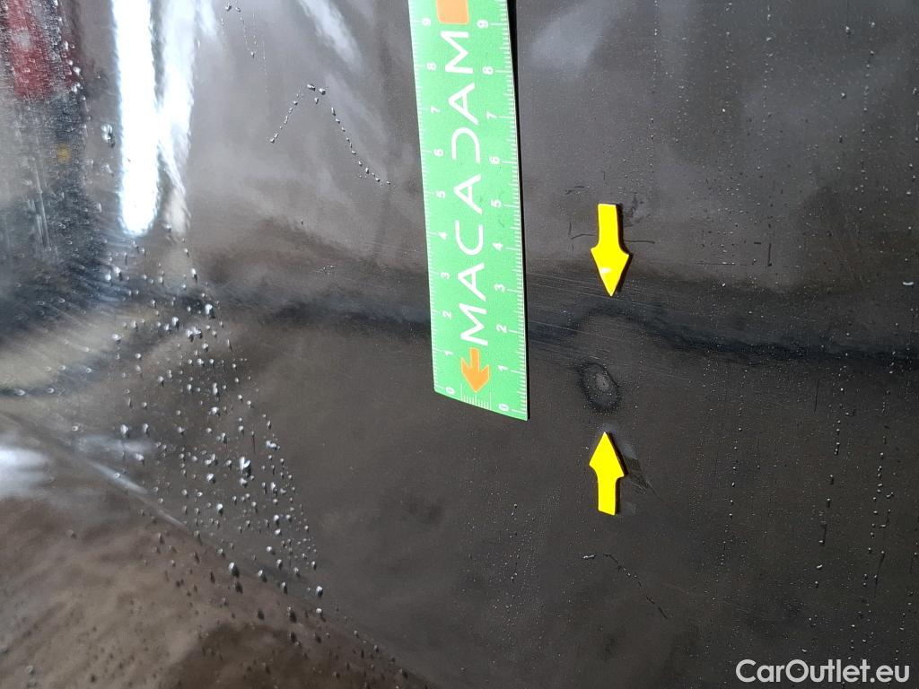  Mercedes  A-Klasse MERCEDES-BENZ Classe A Compact / 2018 / 5P / Berline A 180 d Business Line #20