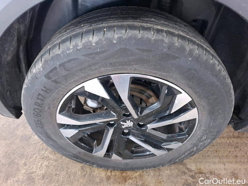  Peugeot  2008  Allure Pack 1.5 HDi 130CV BVA8 E6d #33