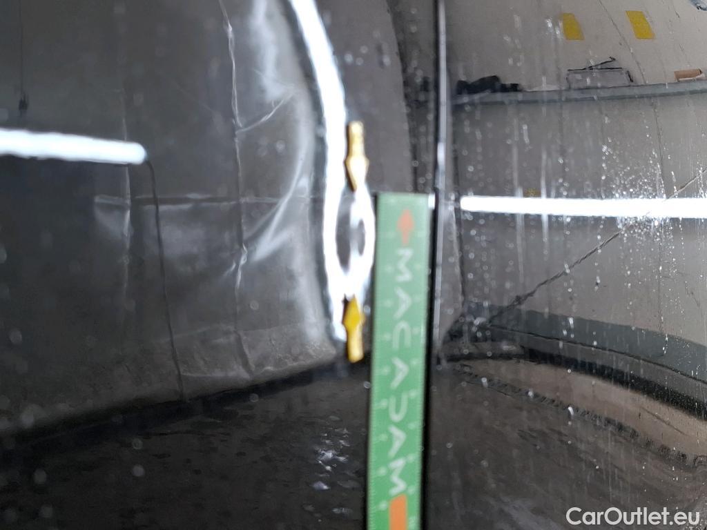  Mercedes  A-Klasse MERCEDES-BENZ Classe A Compact / 2018 / 5P / Berline A 180 d Business Line #16