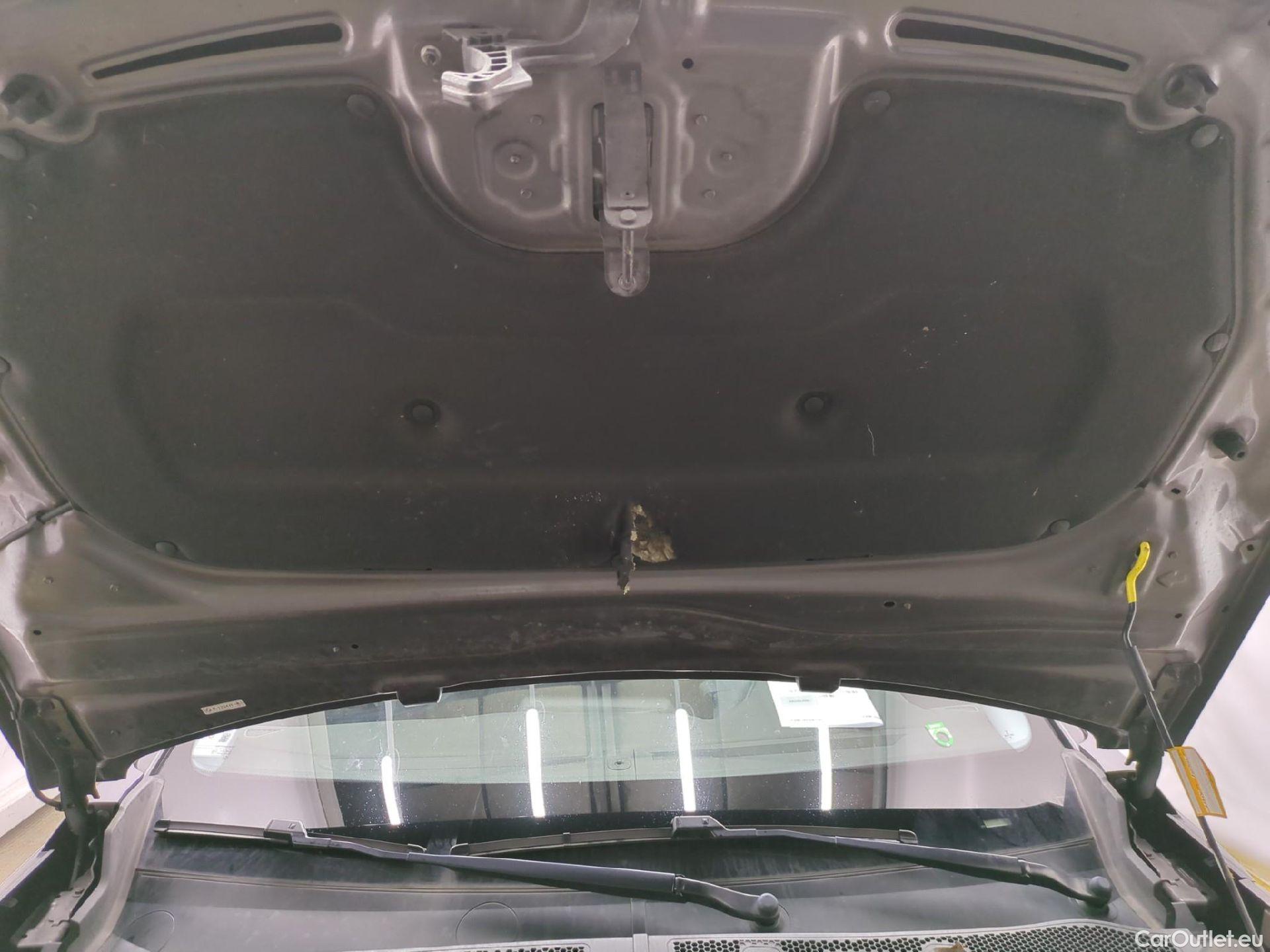  Peugeot  2008  Allure Business 1.2 PureTech 130CV BVA8 E6d #15