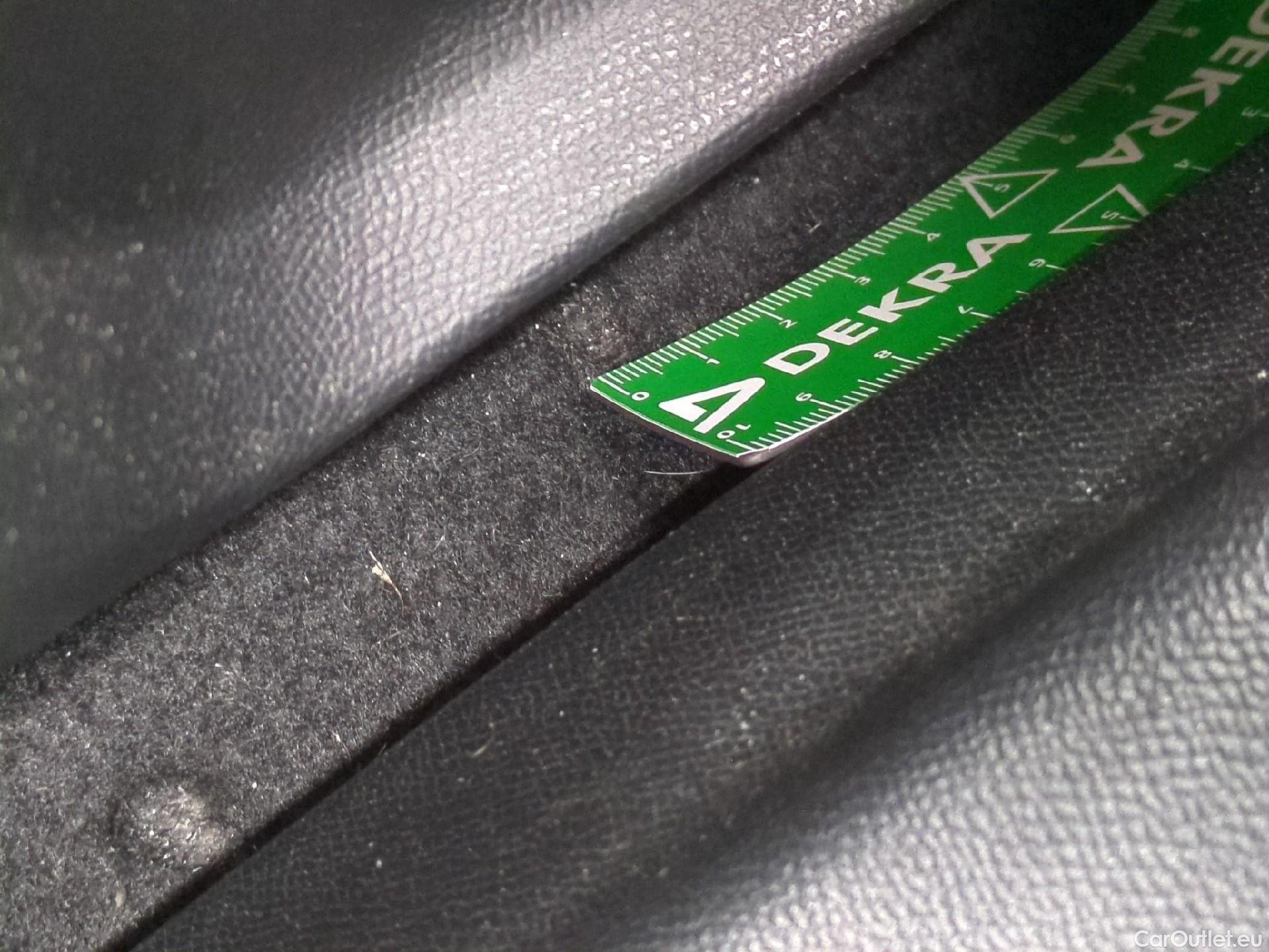  Peugeot  2008  Allure Business 1.2 PureTech 130CV BVA8 E6d #5