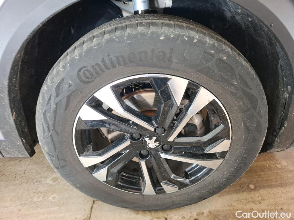  Peugeot  2008  Allure Pack 1.5 HDi 130CV BVA8 E6d #38