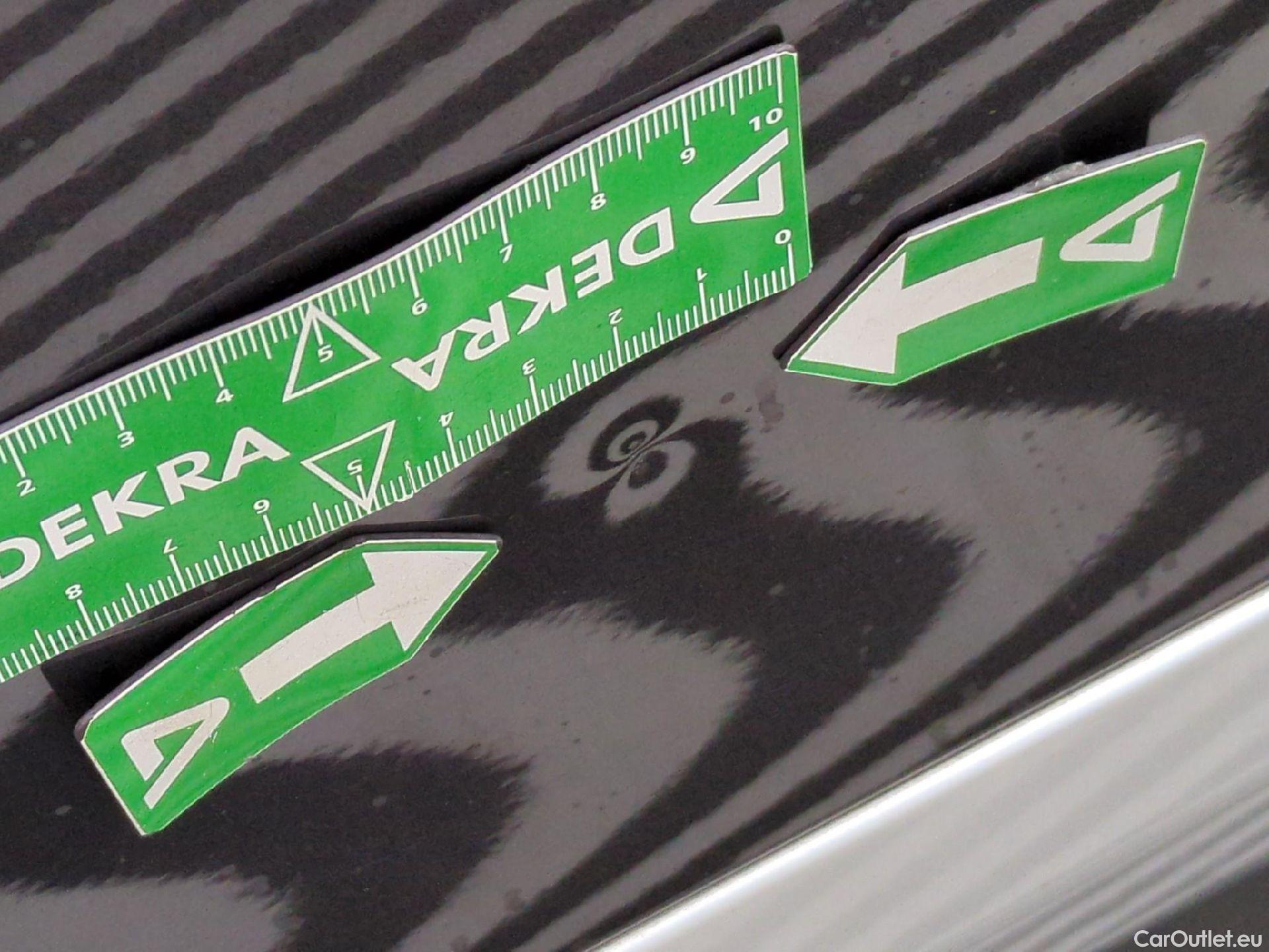  Peugeot  2008  Allure Business 1.2 PureTech 130CV BVA8 E6d #106