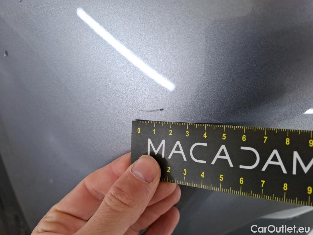  Peugeot  2008  Allure Pack 1.5 HDi 130CV BVA8 E6d #52