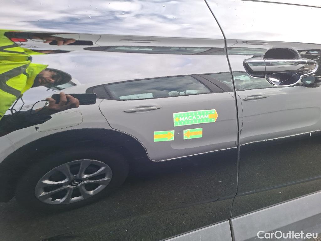  Opel   Grandland X Grandland X Elegance Business 1.5 130CV BVA8 E6d #12