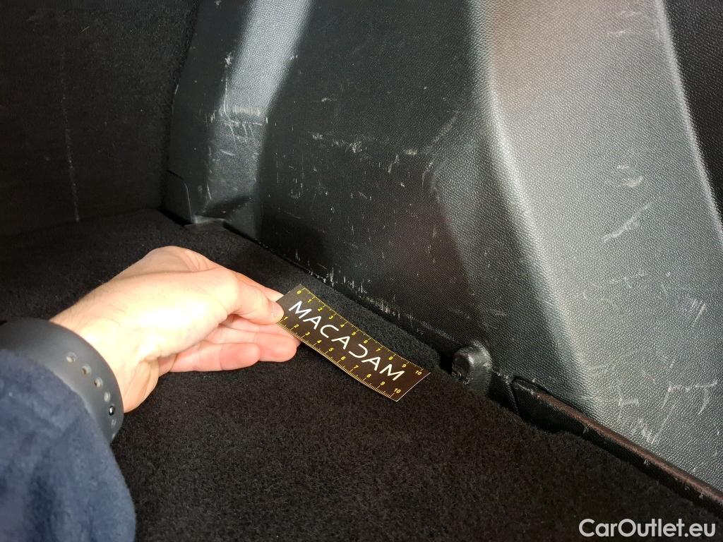  Peugeot  2008  Allure Pack 1.5 HDi 130CV BVA8 E6d #22