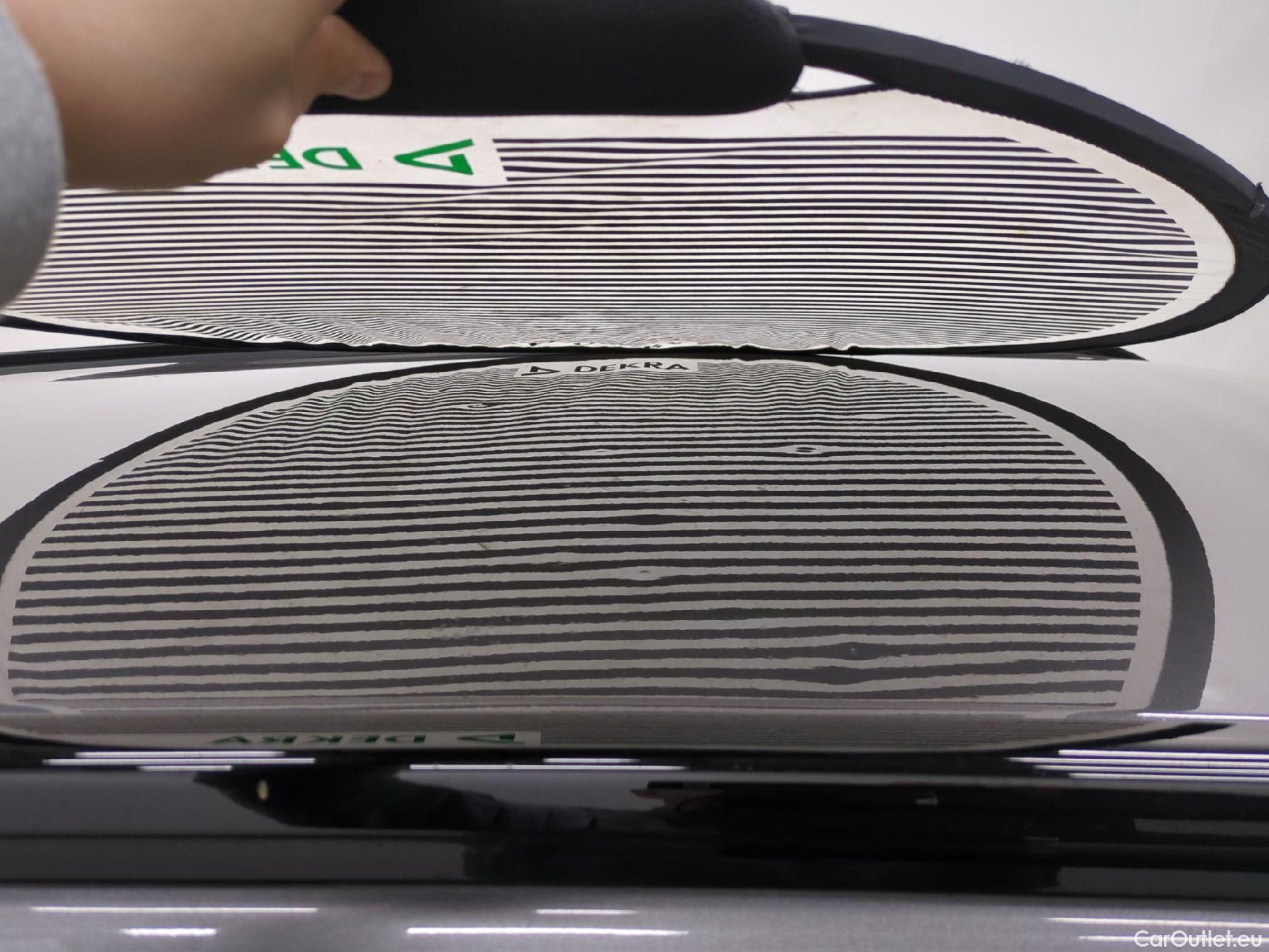  Peugeot  2008  Allure Business 1.2 PureTech 130CV BVA8 E6d #63