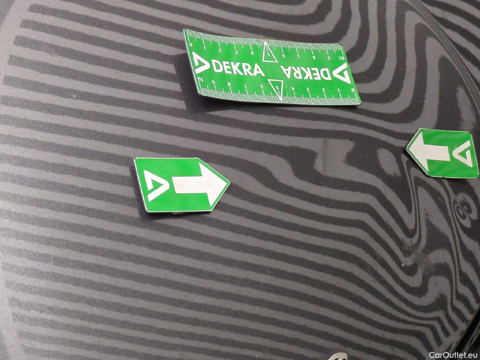  Peugeot  2008  Allure Business 1.2 PureTech 130CV BVA8 E6d #94