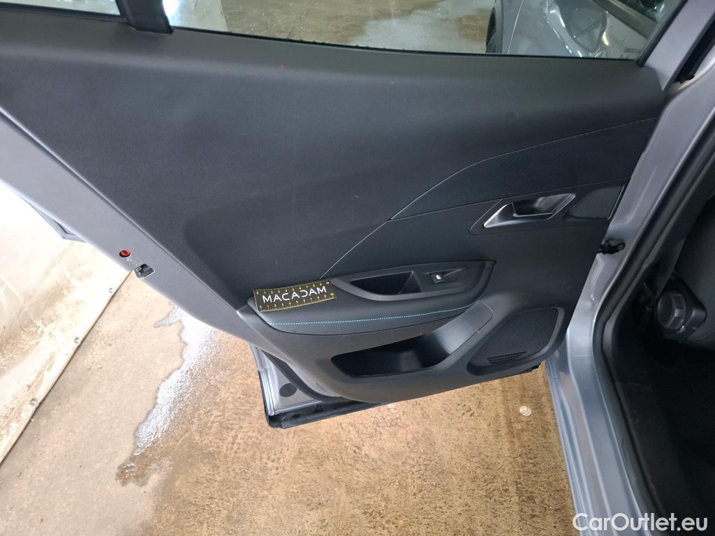  Peugeot  2008  Allure Pack 1.5 HDi 130CV BVA8 E6d #7