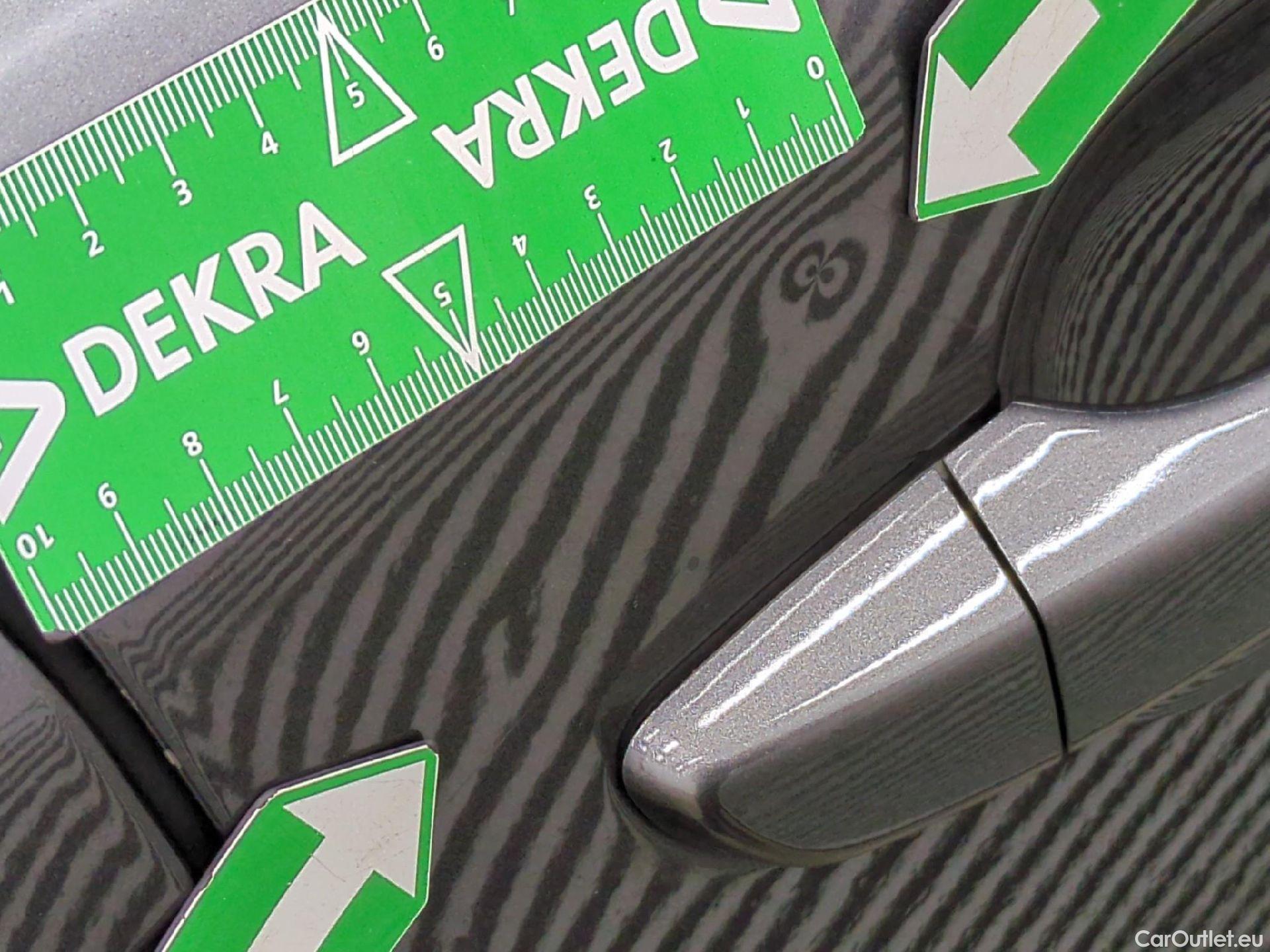  Peugeot  2008  Allure Business 1.2 PureTech 130CV BVA8 E6d #68