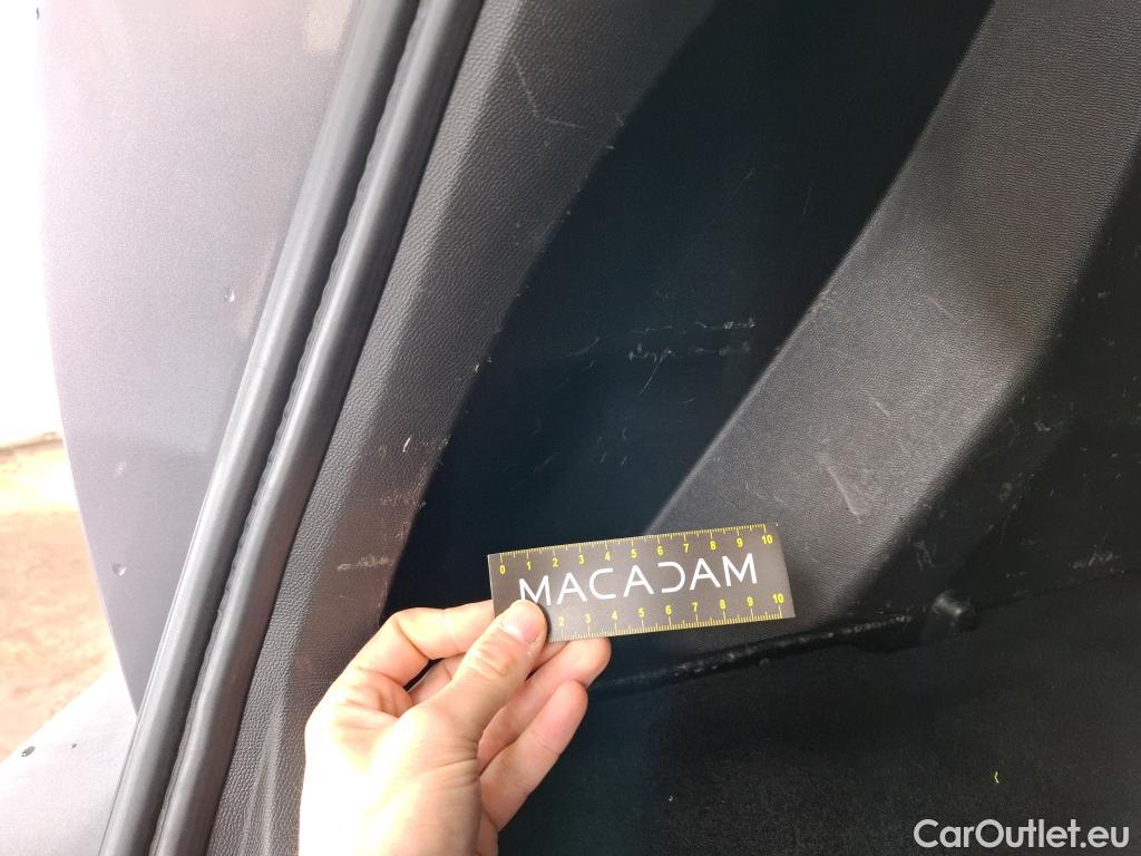  Peugeot  2008  Allure Pack 1.5 HDi 130CV BVA8 E6d #15