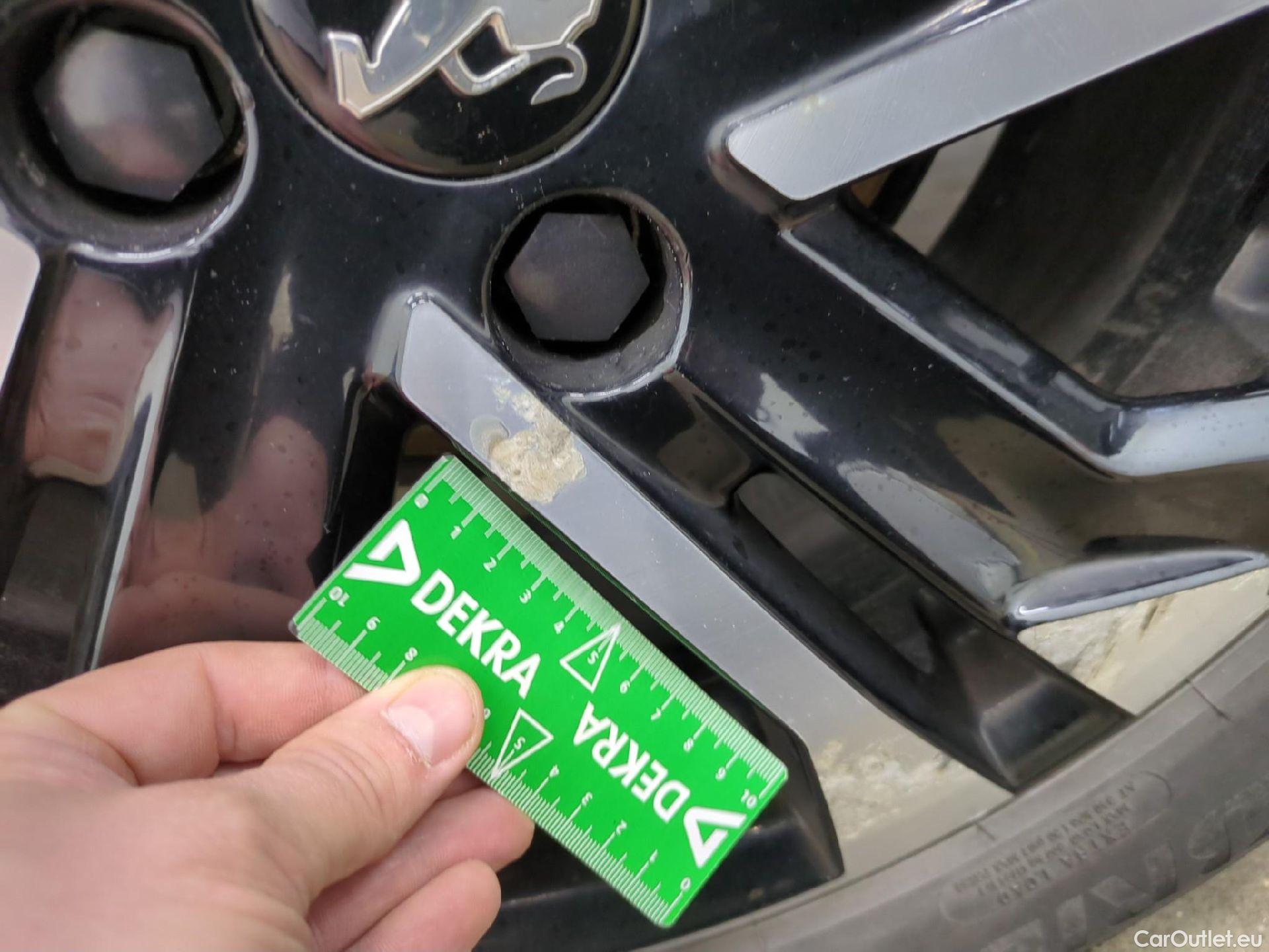  Peugeot  2008  Allure Business 1.2 PureTech 130CV BVA8 E6d #43