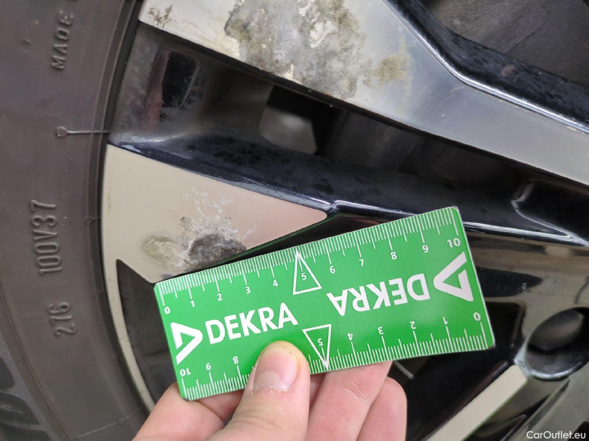  Peugeot  2008  Allure Business 1.2 PureTech 130CV BVA8 E6d #33