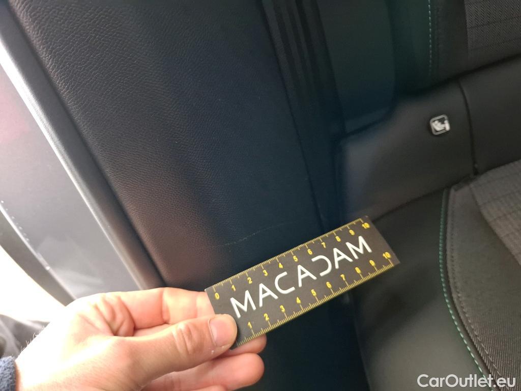  Peugeot  2008  Allure Pack 1.5 HDi 130CV BVA8 E6d #19