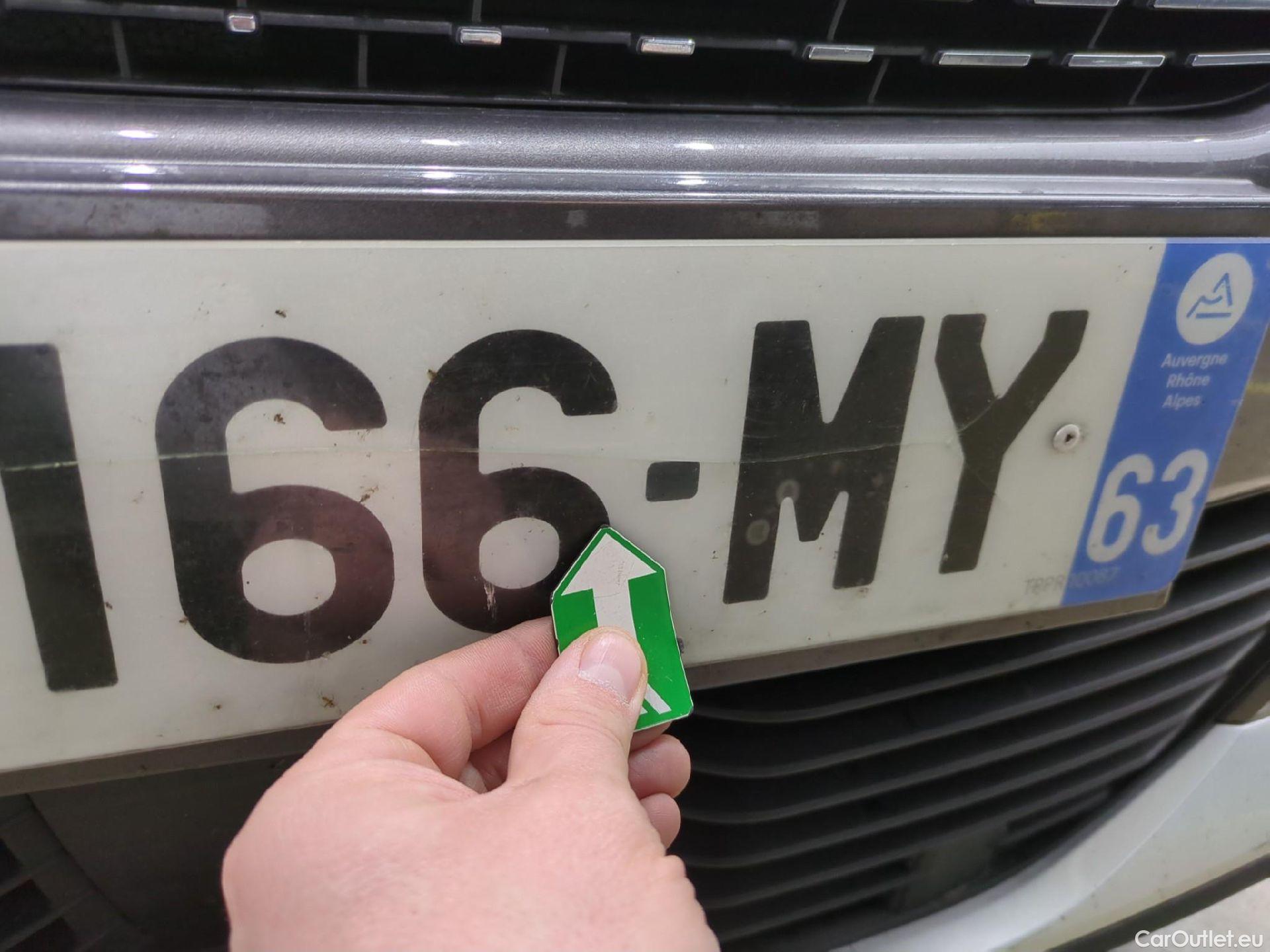  Peugeot  2008  Allure Business 1.2 PureTech 130CV BVA8 E6d #91