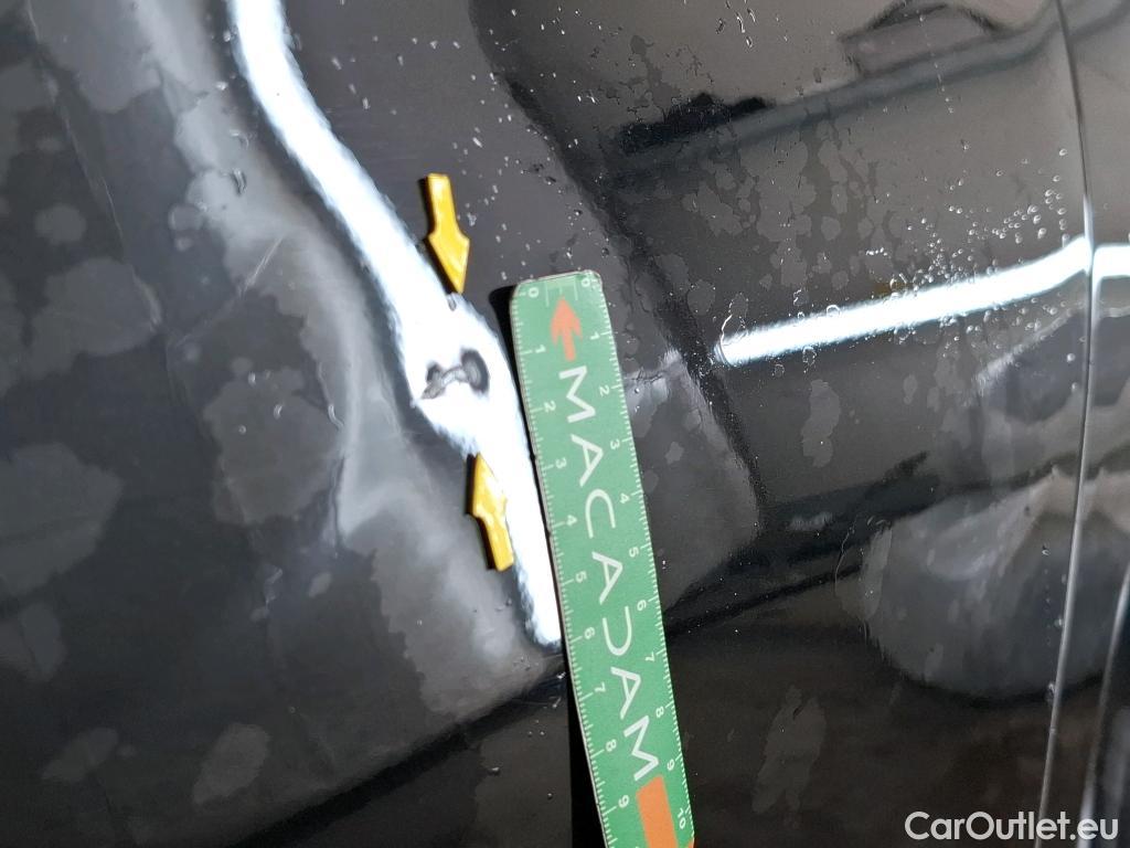  Bmw  Serie 1 BMW Série 1 / 2019 / 5P / Berline 1.5 116I Business Design #49