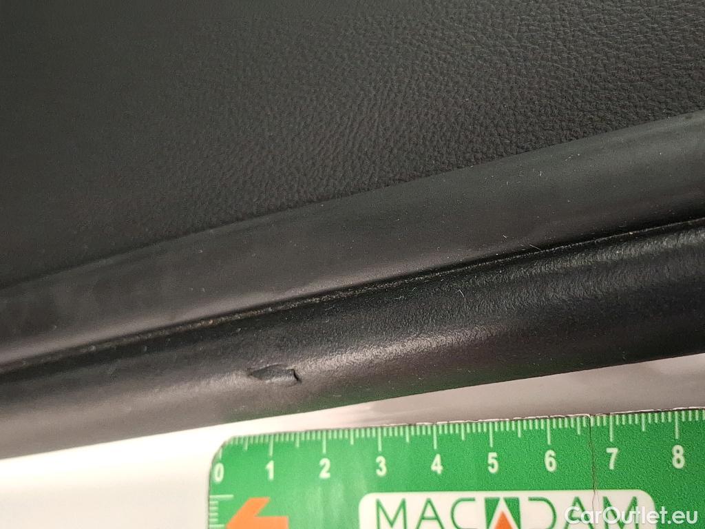  Bmw  Serie 3 BMW Série 3 Berline / 2022 / 4P / Berline 318i 156ch Business Design BVA8 #10