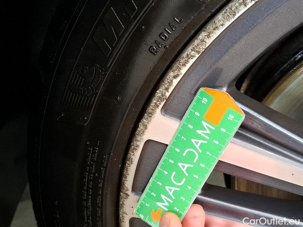  Bmw  Serie 1 BMW Série 1 / 2019 / 5P / Berline 1.5 116I Business Design #8