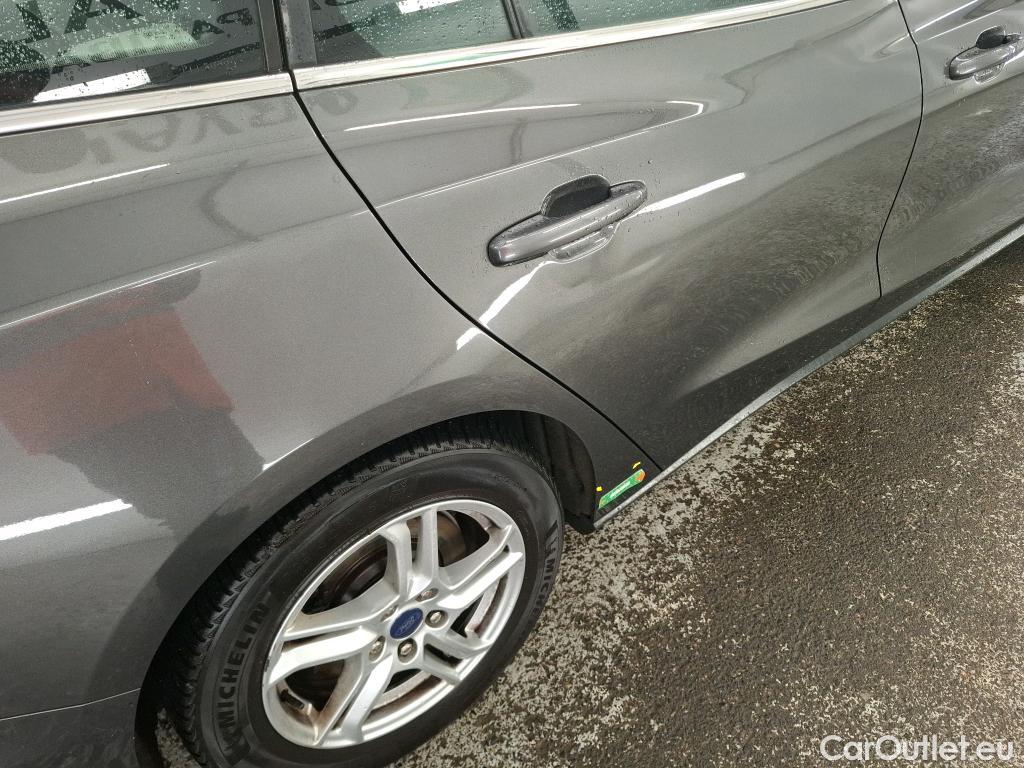  Ford  Focus FORD  SW / 2018 / 5P / Break SW - 1.5 EcoBlue 120 auto Trend Business #29