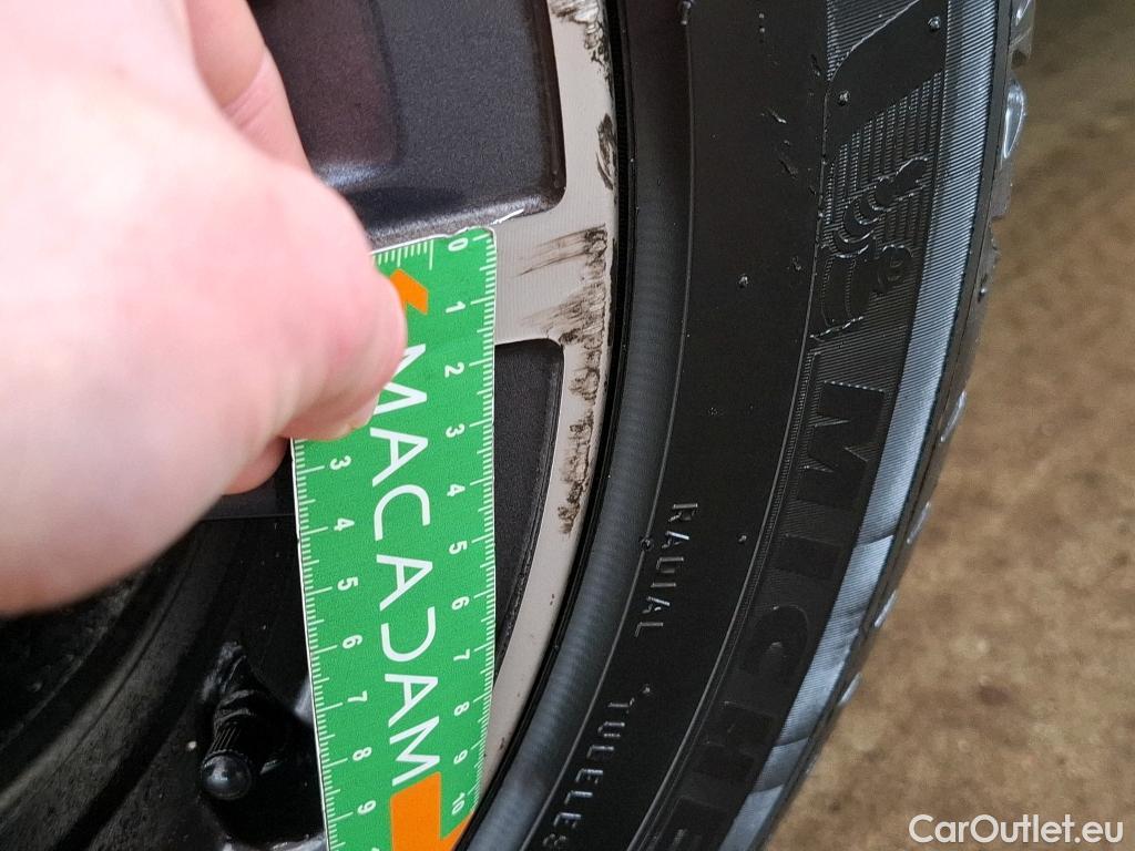  Bmw  Serie 1 BMW Série 1 / 2019 / 5P / Berline 1.5 116I Business Design #5