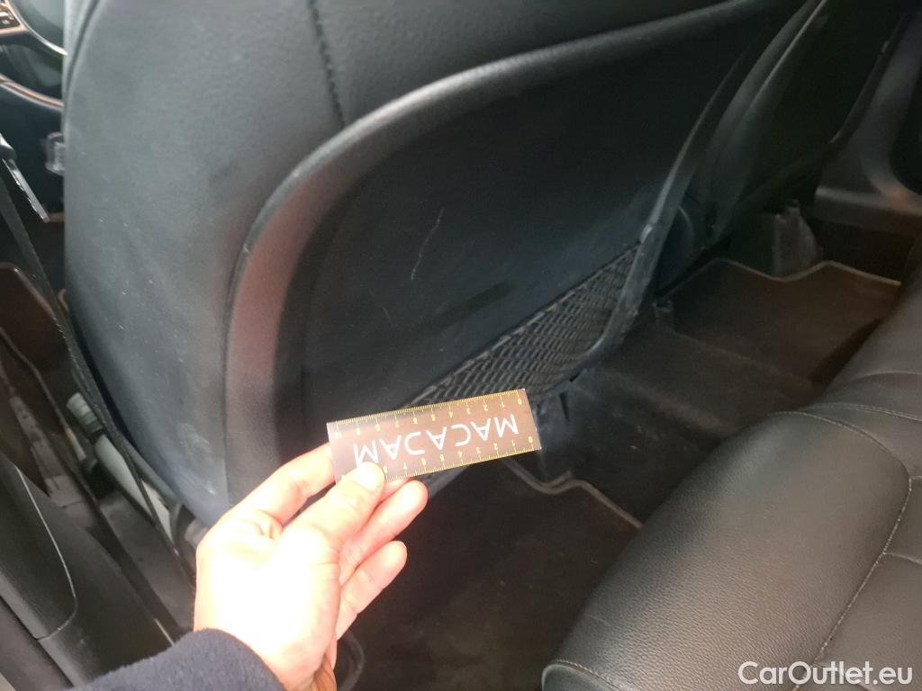  Mercedes  GLA MERCEDES-BENZ  / 2020 / 5P / SUV 2.0  200 D BUSINESS LINE DCT #14