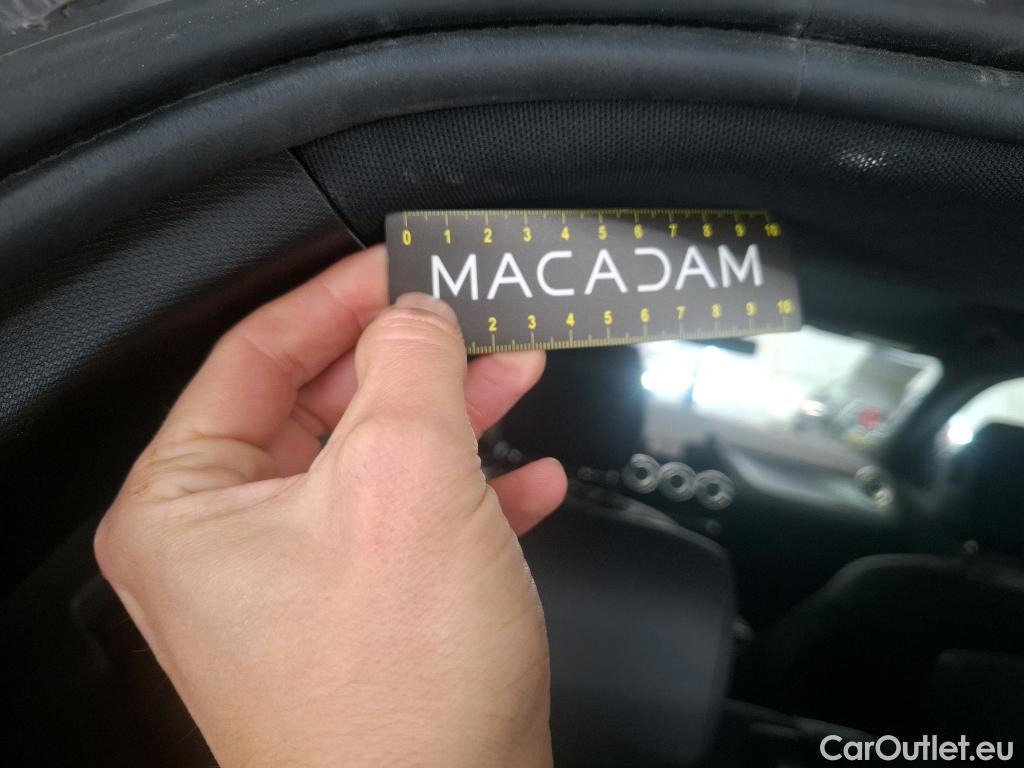  Mercedes  GLA MERCEDES-BENZ  / 2020 / 5P / SUV 2.0  200 D BUSINESS LINE DCT #35