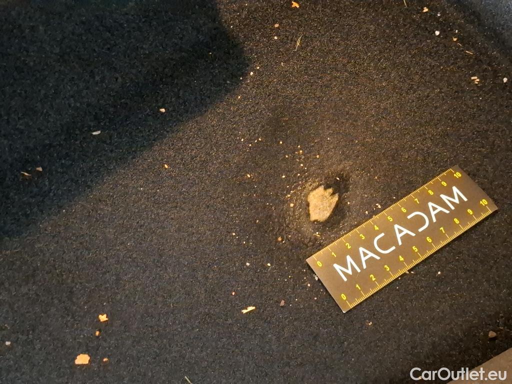  Mercedes  GLA MERCEDES-BENZ  / 2020 / 5P / SUV 2.0  200 D BUSINESS LINE DCT #13