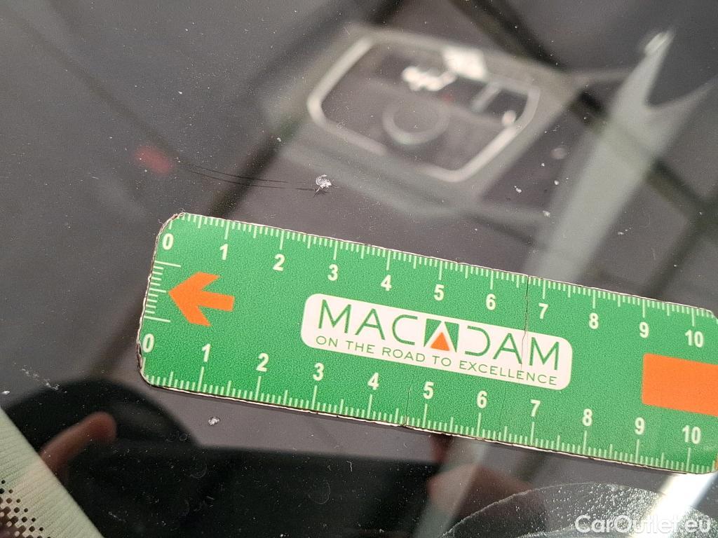  Bmw  Serie 3 BMW Série 3 Berline / 2022 / 4P / Berline 318i 156ch Business Design BVA8 #2