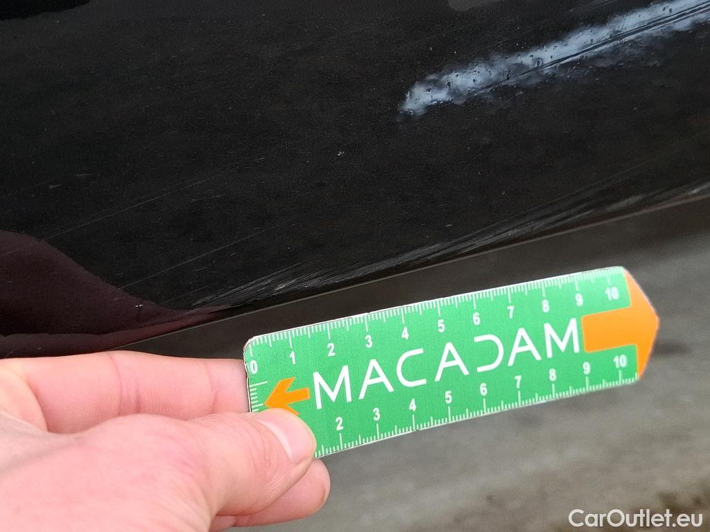  Bmw  Serie 1 BMW Série 1 / 2019 / 5P / Berline 1.5 116I Business Design #28