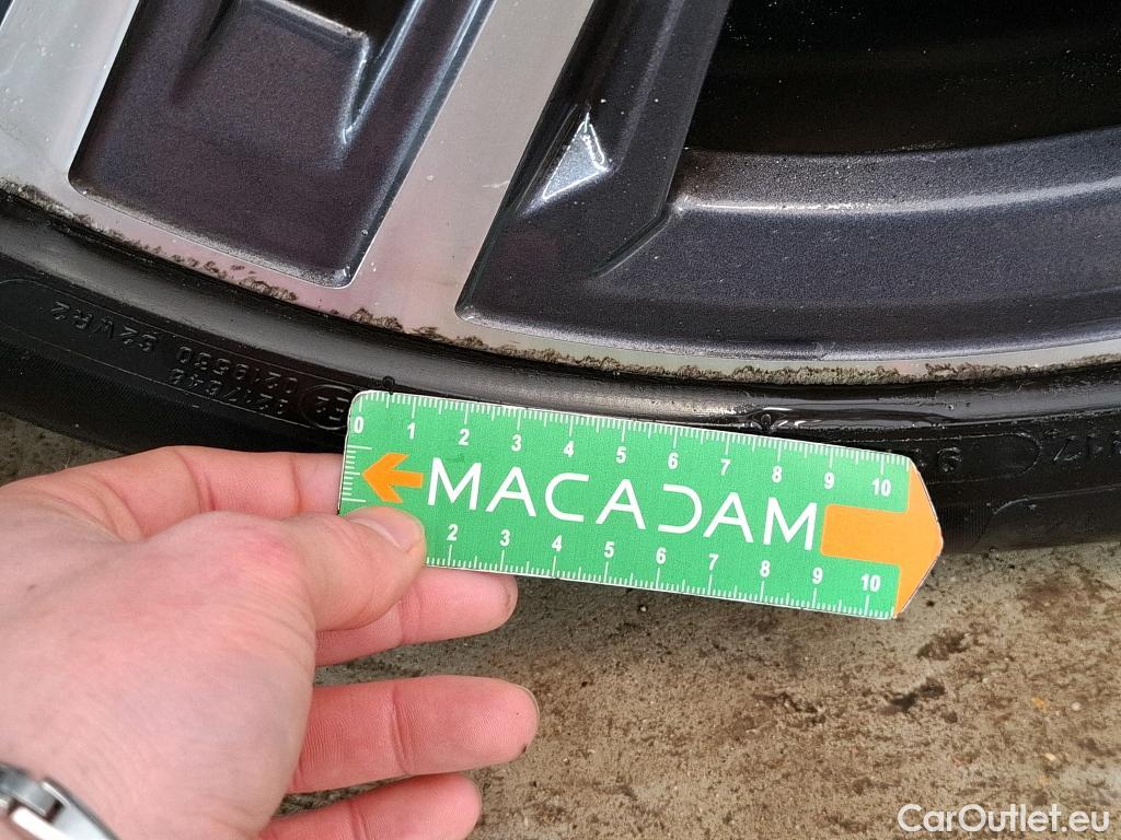  Bmw  Serie 1 BMW Série 1 / 2019 / 5P / Berline 1.5 116I Business Design #14