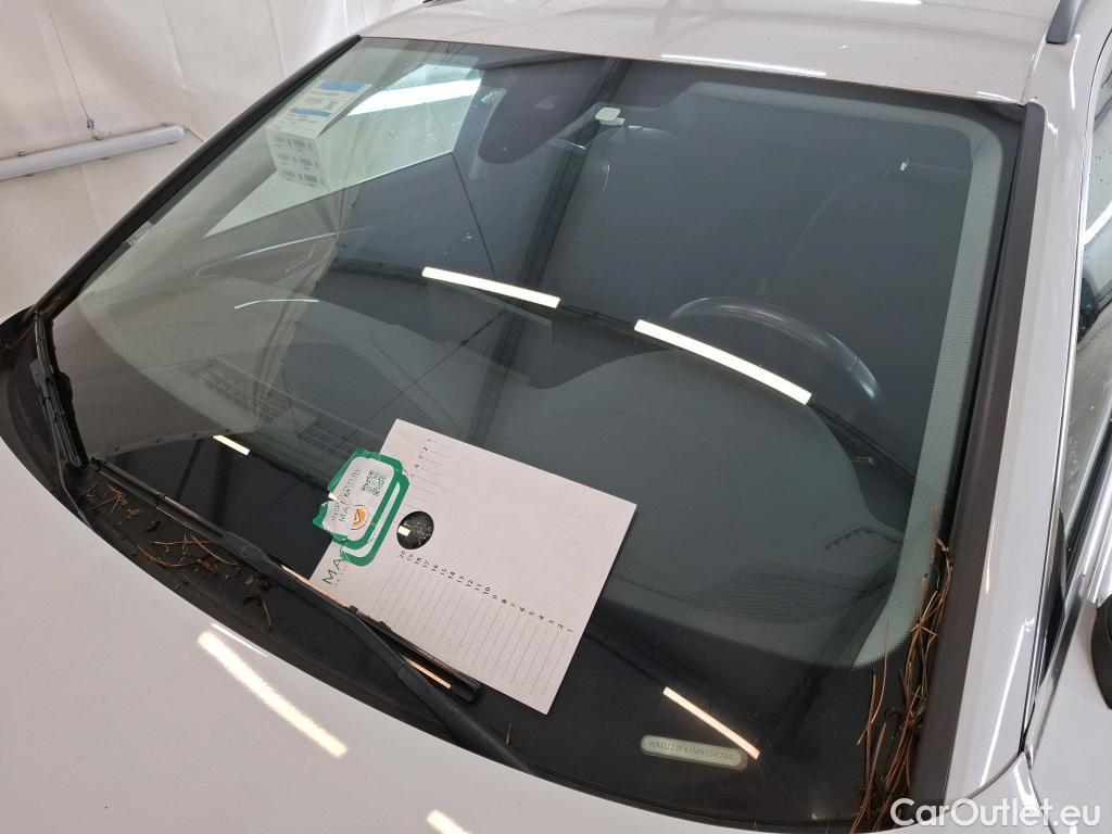  Audi  A4  Avant 35 TDI Business Line 2.0 TDI 165CV BVA7 E6d #37