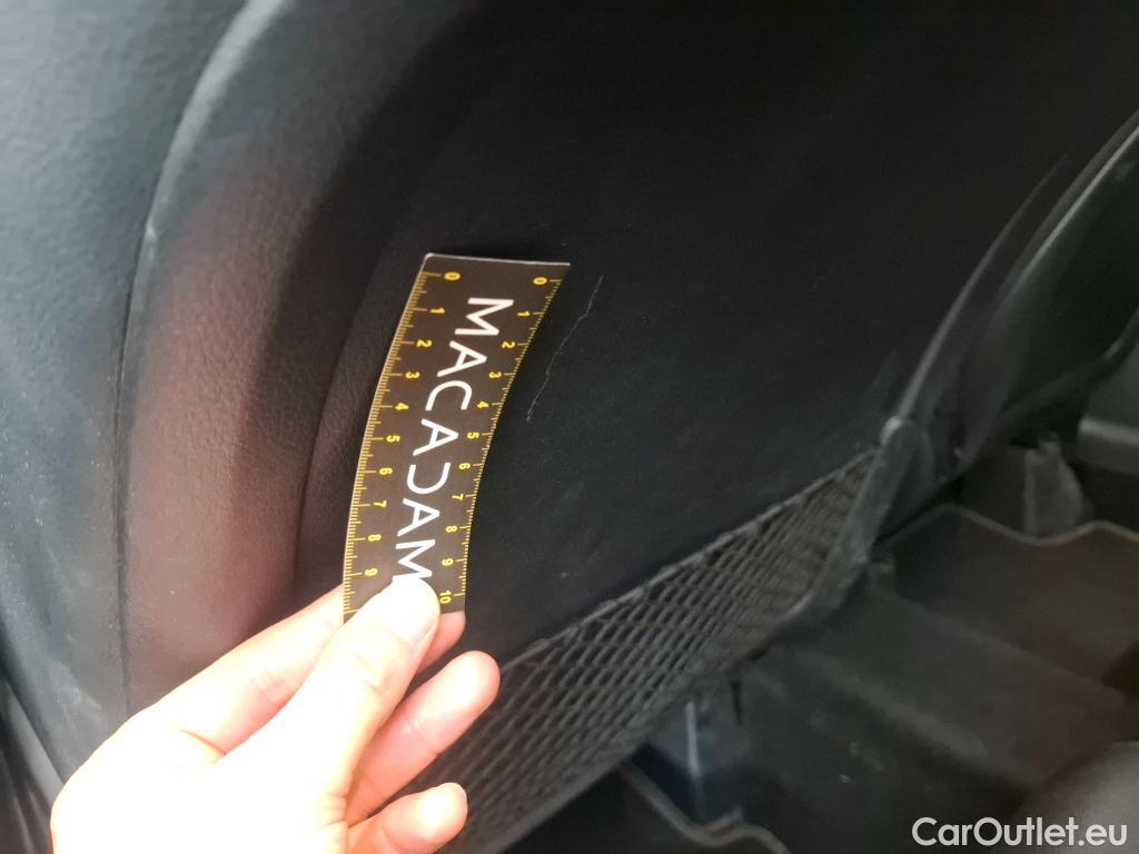  Mercedes  GLA MERCEDES-BENZ  / 2020 / 5P / SUV 2.0  200 D BUSINESS LINE DCT #15