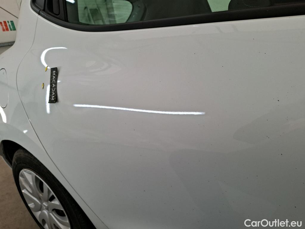  Renault  Clio  IV Air MediaNav 1.5 dCi 75CV BVM5 E6 #11