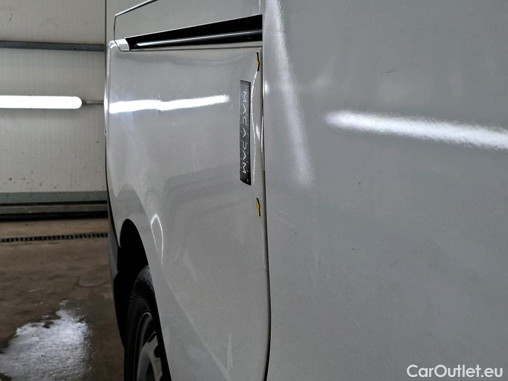  Renault  Trafic  Fourgon L2H1 3T Grand Confort 2.0 dCi 130CV BVM6 E6d #8