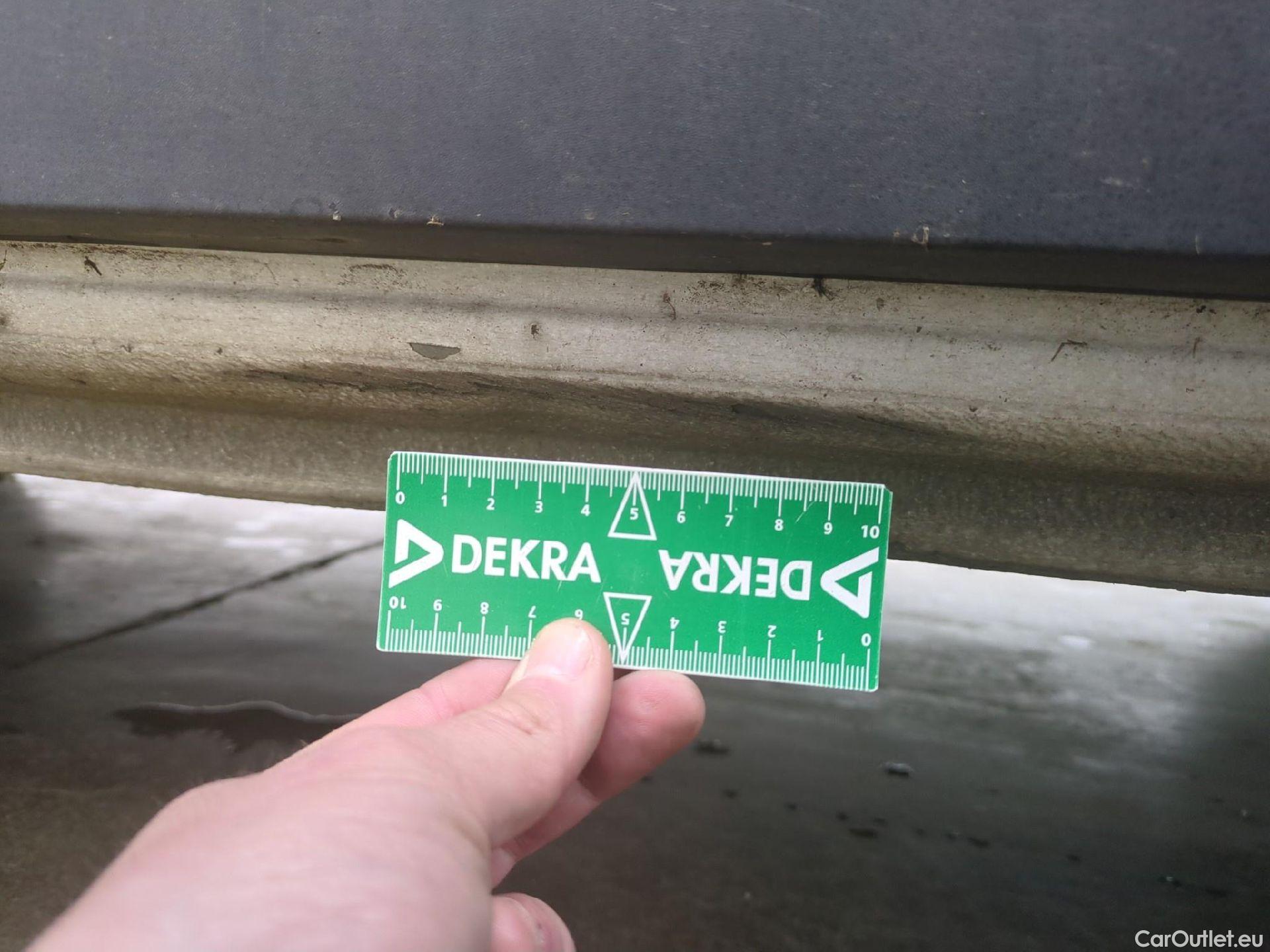  Renault  Trafic RENAULT  / 2021 / 4P / Fourgon tôlé FG GCF L1H1 3T Blue dCi 130 #46