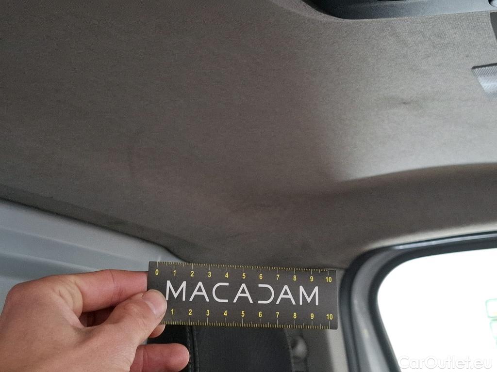  Renault  Trafic  Fourgon L2H1 3T Grand Confort 2.0 dCi 130CV BVM6 E6d #56