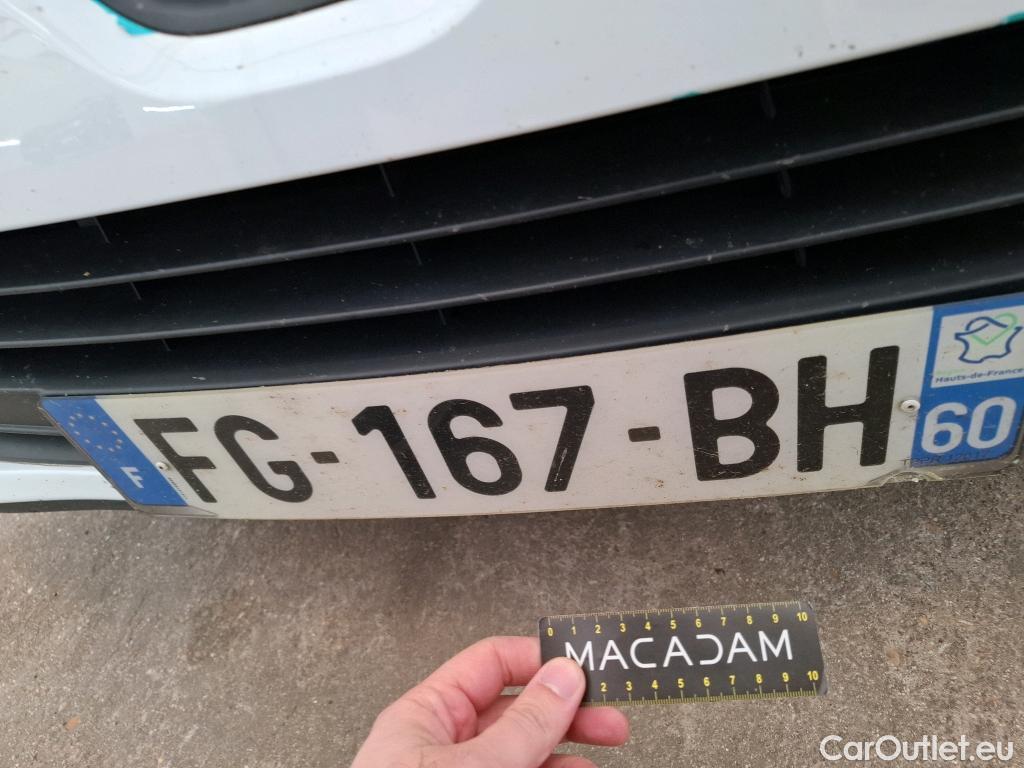  Renault  Clio  IV Air MediaNav 1.5 dCi 75CV BVM5 E6 #16