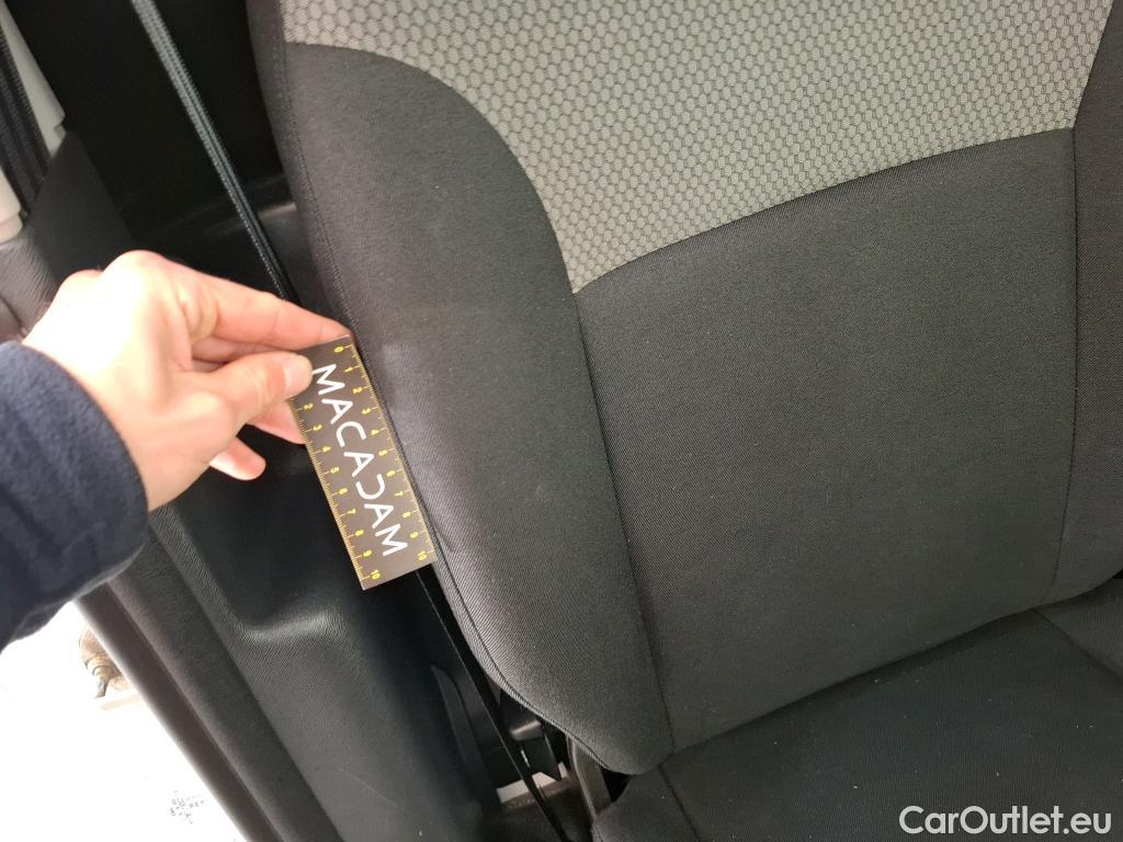  Renault  Kangoo  Express Extra (Série Spéciale) 1.5 dCi 90CV BVM5 E6 #28