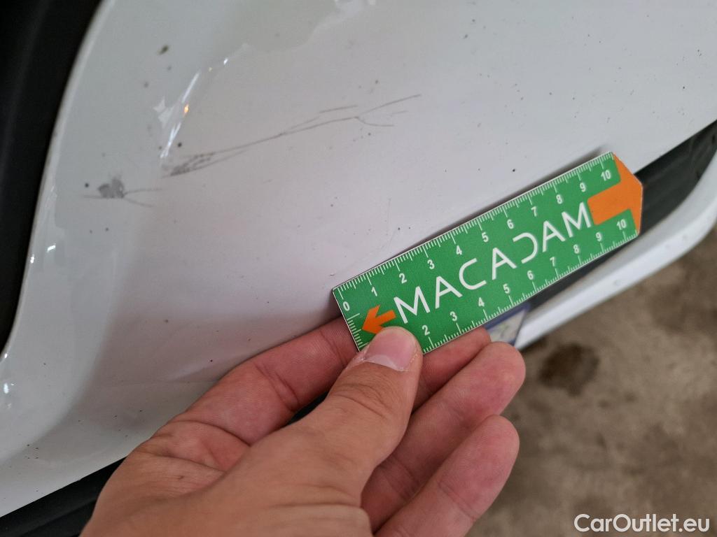  Renault  Clio  IV Air MediaNav 1.5 dCi 75CV BVM5 E6 #28