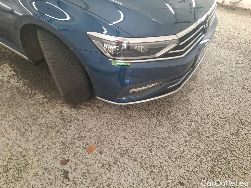  Volkswagen  Passat VOLKSWAGEN  SW / 2019 / 5P / Break 2.0 TDI 150 SCR DSG7 SW ELEGANCE #5