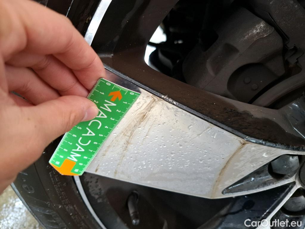  Volvo  XC 40 XC40 Momentum 2WD 2.0 D3 150CV BVA8 E6dT #13