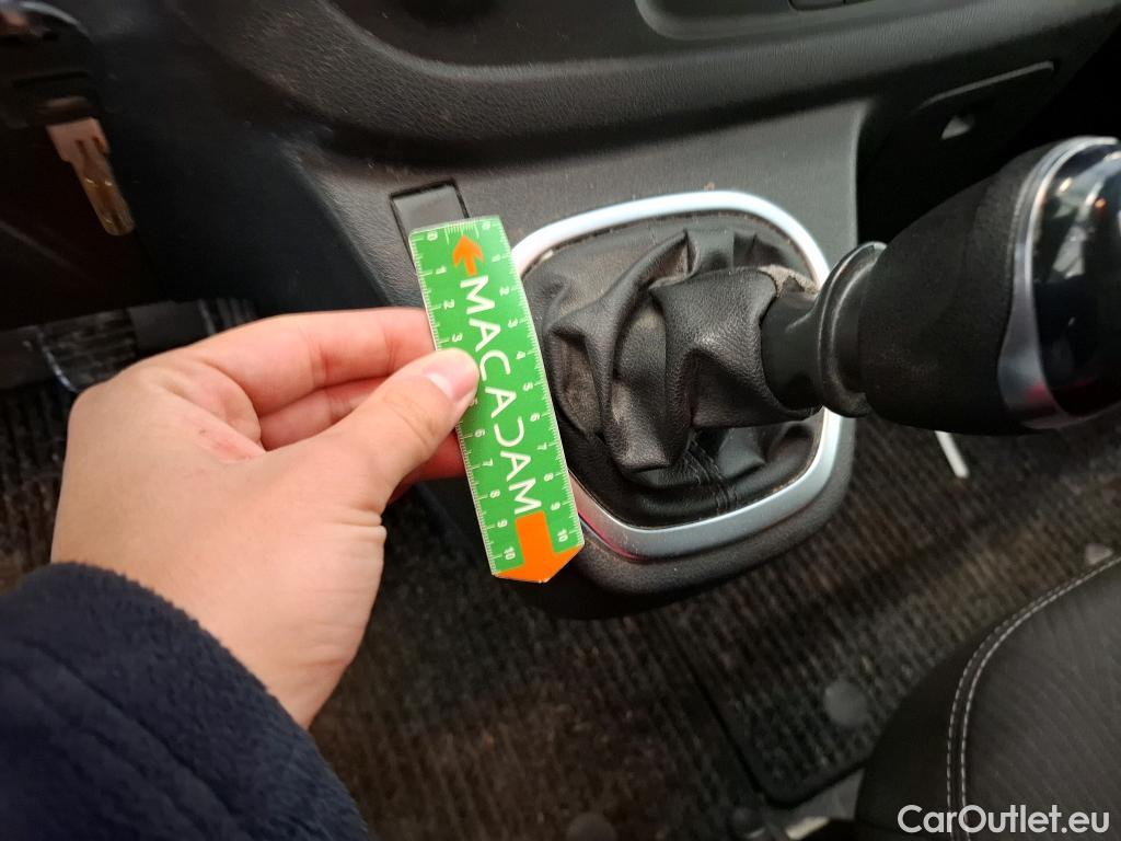  Renault  Trafic  Fourgon Grand Confort L1H1 1000 1.6 dCi #12