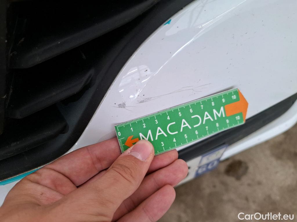  Renault  Clio  IV Air MediaNav 1.5 dCi 75CV BVM5 E6 #27