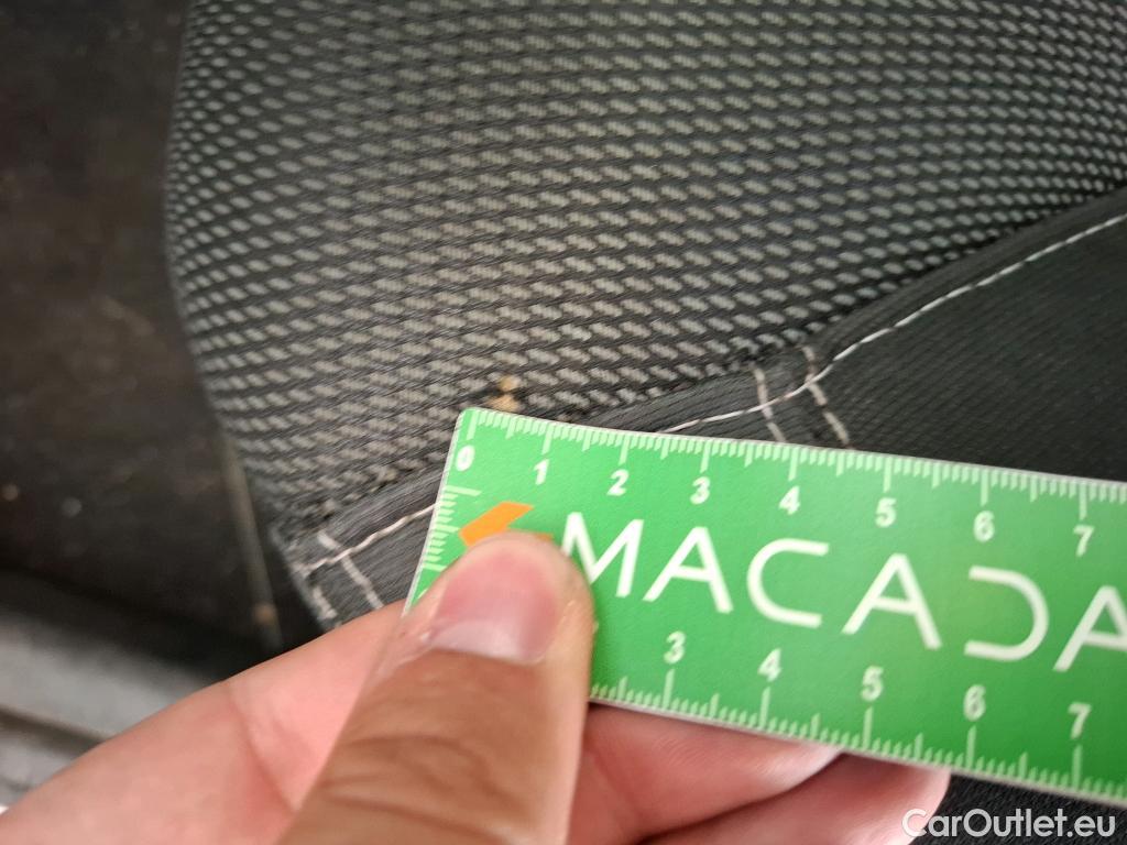  Renault  Clio  IV Air MediaNav 1.5 dCi 75CV BVM5 E6 #18