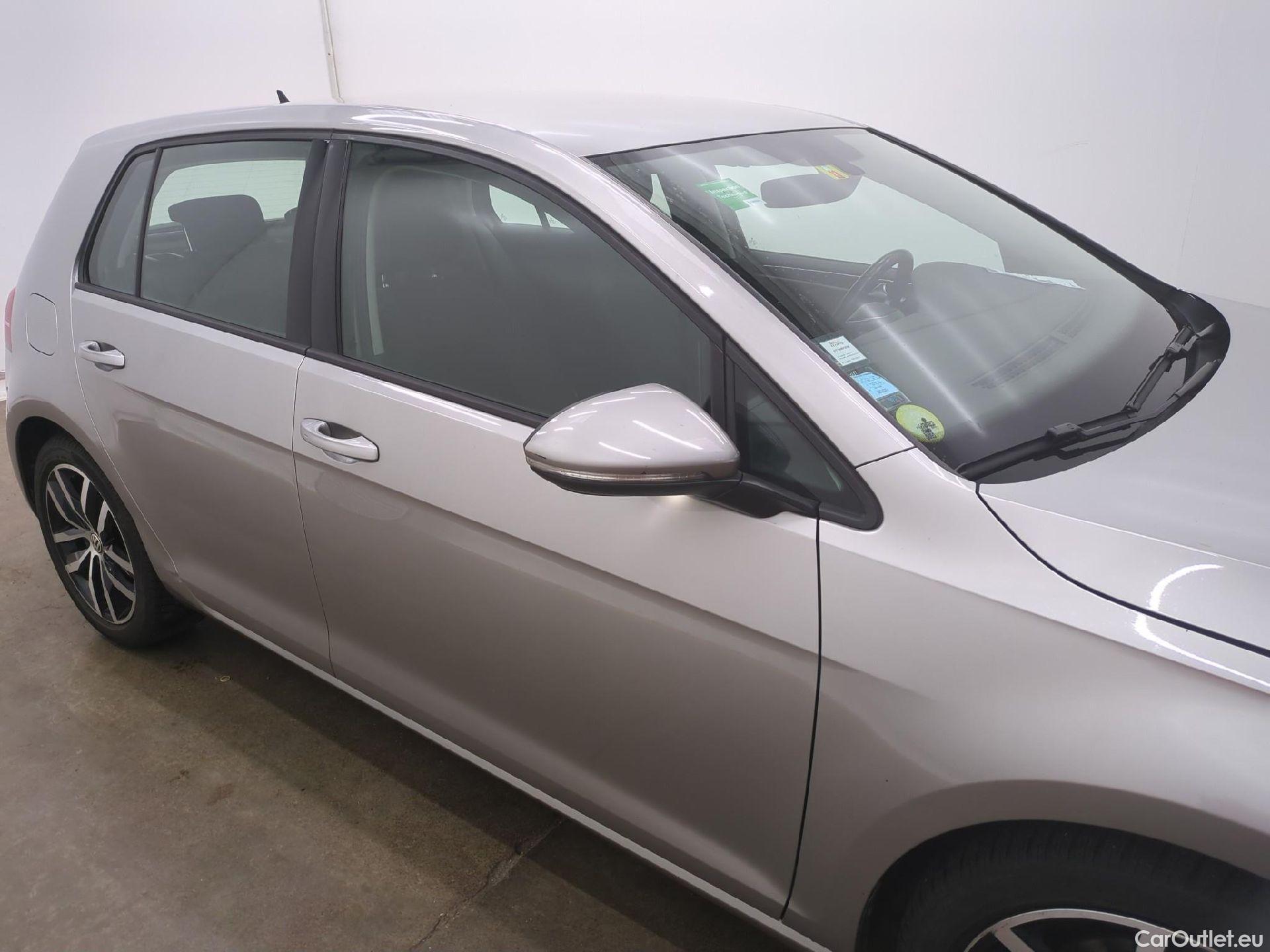  Volkswagen  Golf  VOLKSWAGEN 5p Berline 2.0 TDI 150 BVM6 Carat BMT #55