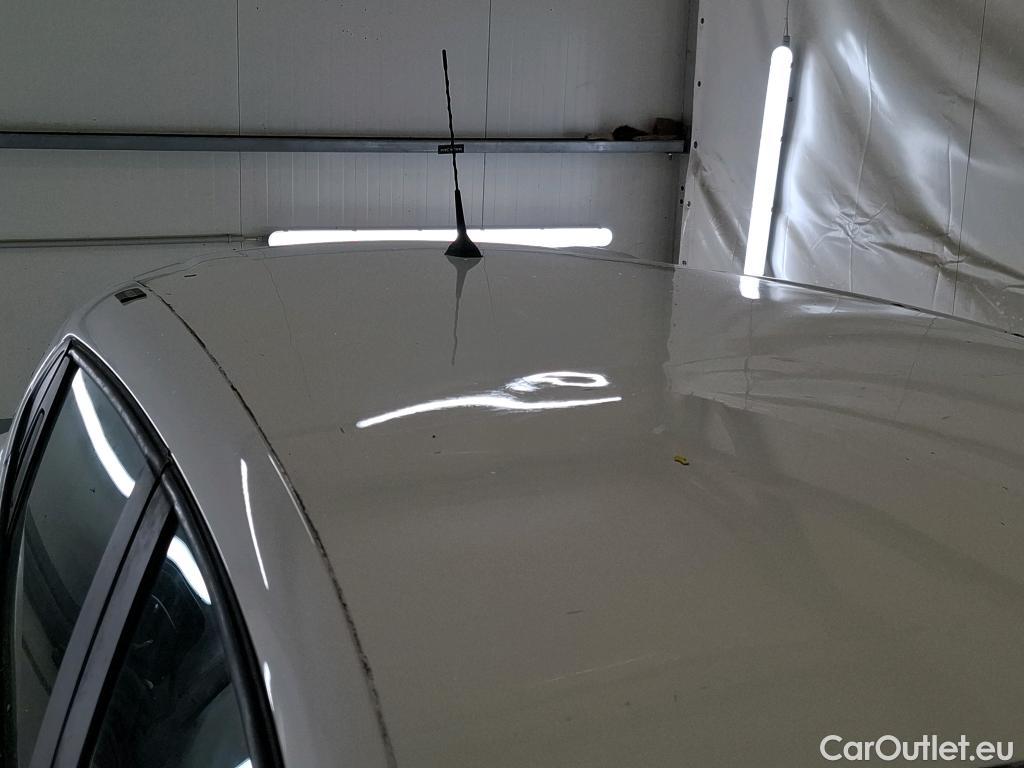  Renault  Clio RENAULT  Société VU 5p Berline Air Medianav dCi 90 - 18 #11