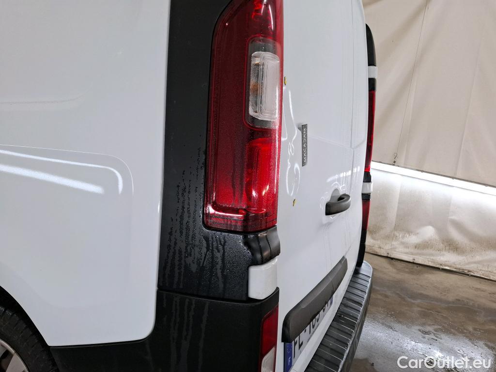  Renault  Trafic  III Fourgon Grand Confort L1H1 1200 1.6 dCi 95CV BVM6 E6dT #10