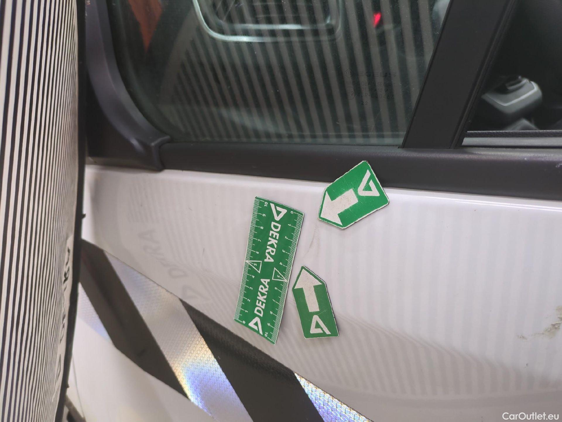  Renault  Trafic RENAULT  / 2021 / 4P / Fourgon tôlé FG GCF L1H1 3T Blue dCi 130 #14