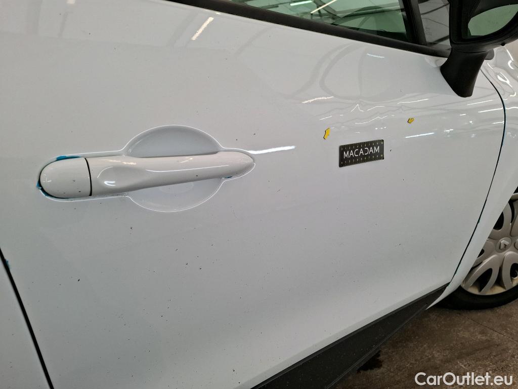  Renault  Clio  IV Air MediaNav 1.5 dCi 75CV BVM5 E6 #1